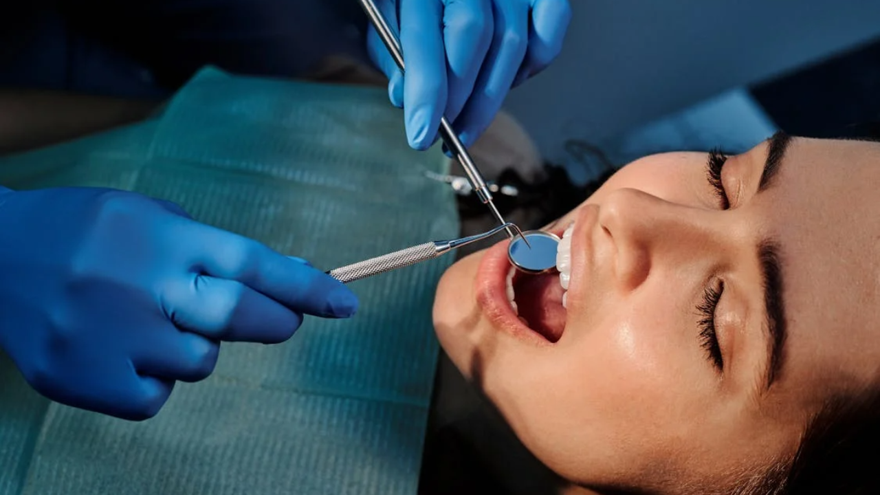 Dental Crowns and Bridges in Indore: Restore Function and Confidence